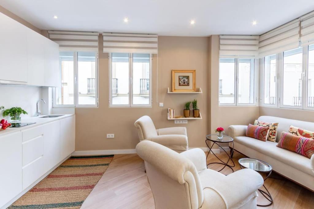 Plaza Nueva Deluxe Suite By Valcambre Севілья Екстер'єр фото