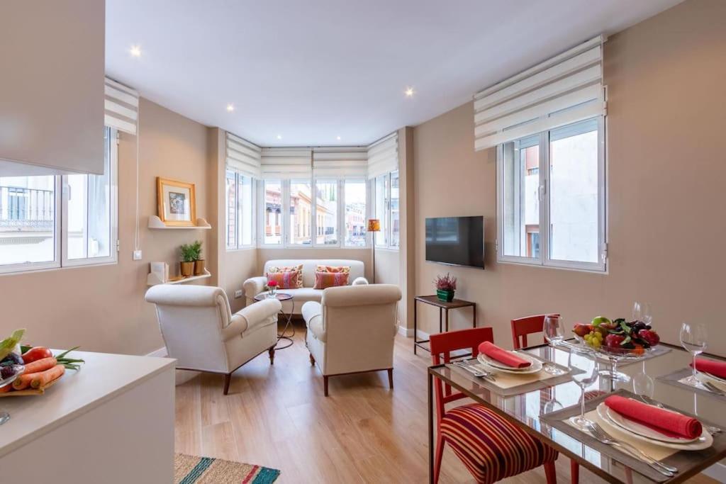Plaza Nueva Deluxe Suite By Valcambre Севілья Екстер'єр фото